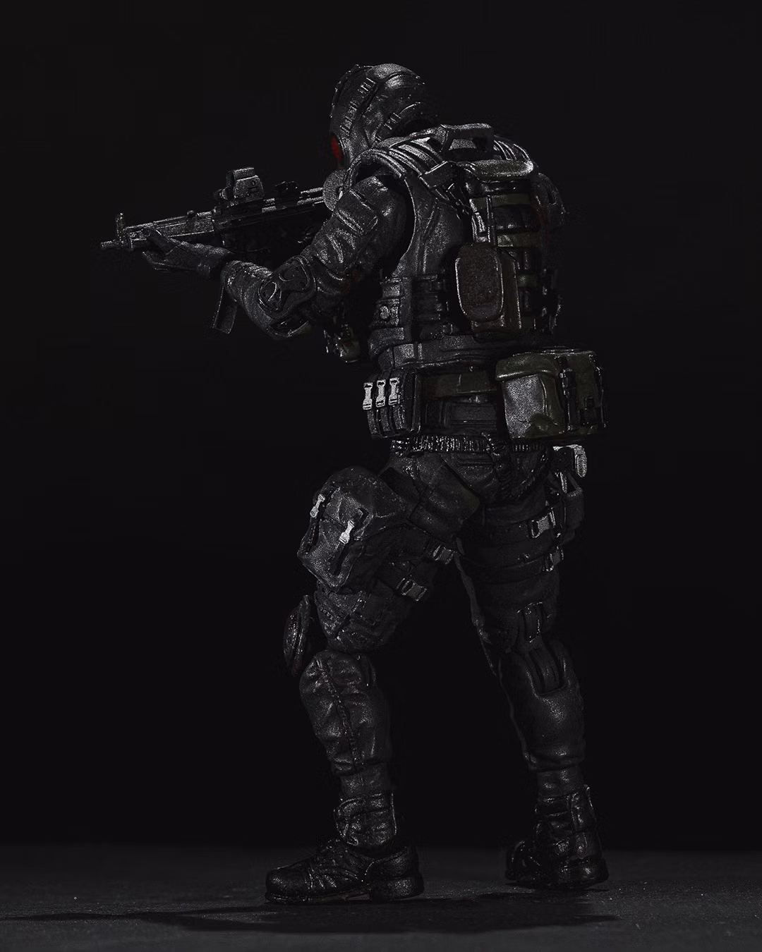 The Grim Reaper in Miniature Aivans Custom 118 Scale HUNK FuryPixel Vertical Photo Left lQUOLxU