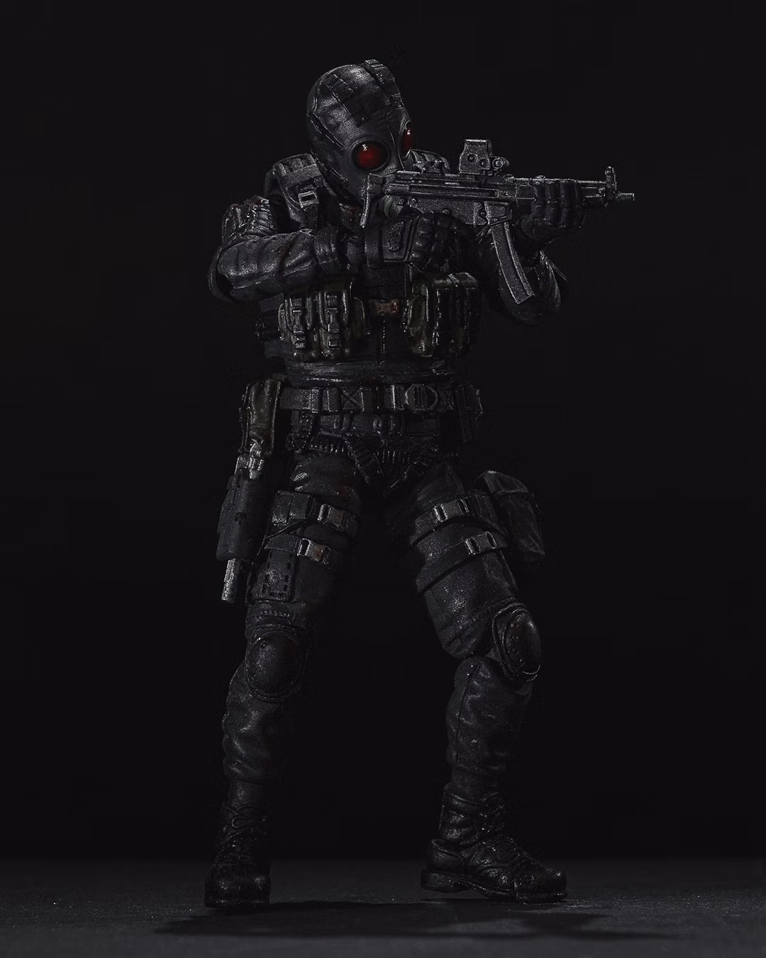 The Grim Reaper in Miniature Aivans Custom 118 Scale HUNK FuryPixel Vertical Photo Right Gysqmws